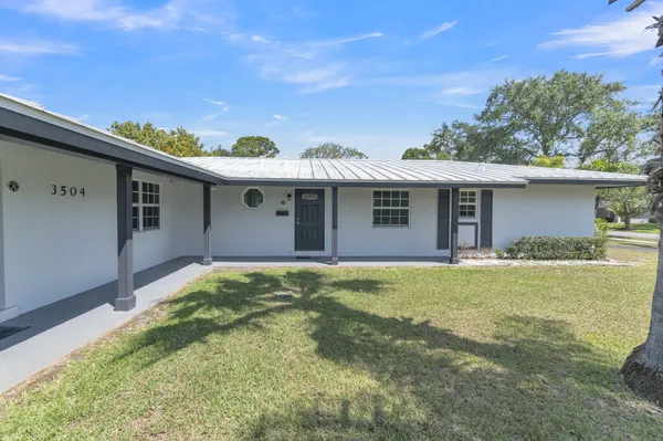 $2,800 | 3504 Northwest 85th Avenue, Unit B, Coral Springs, FL 33065