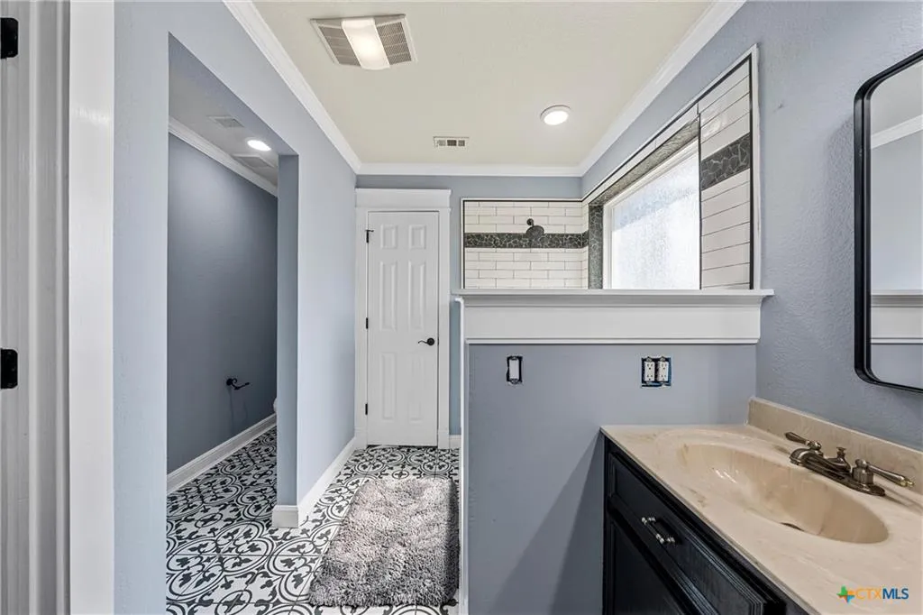 $453,000 | 905 North 1st Street, Nolanville, TX 76559