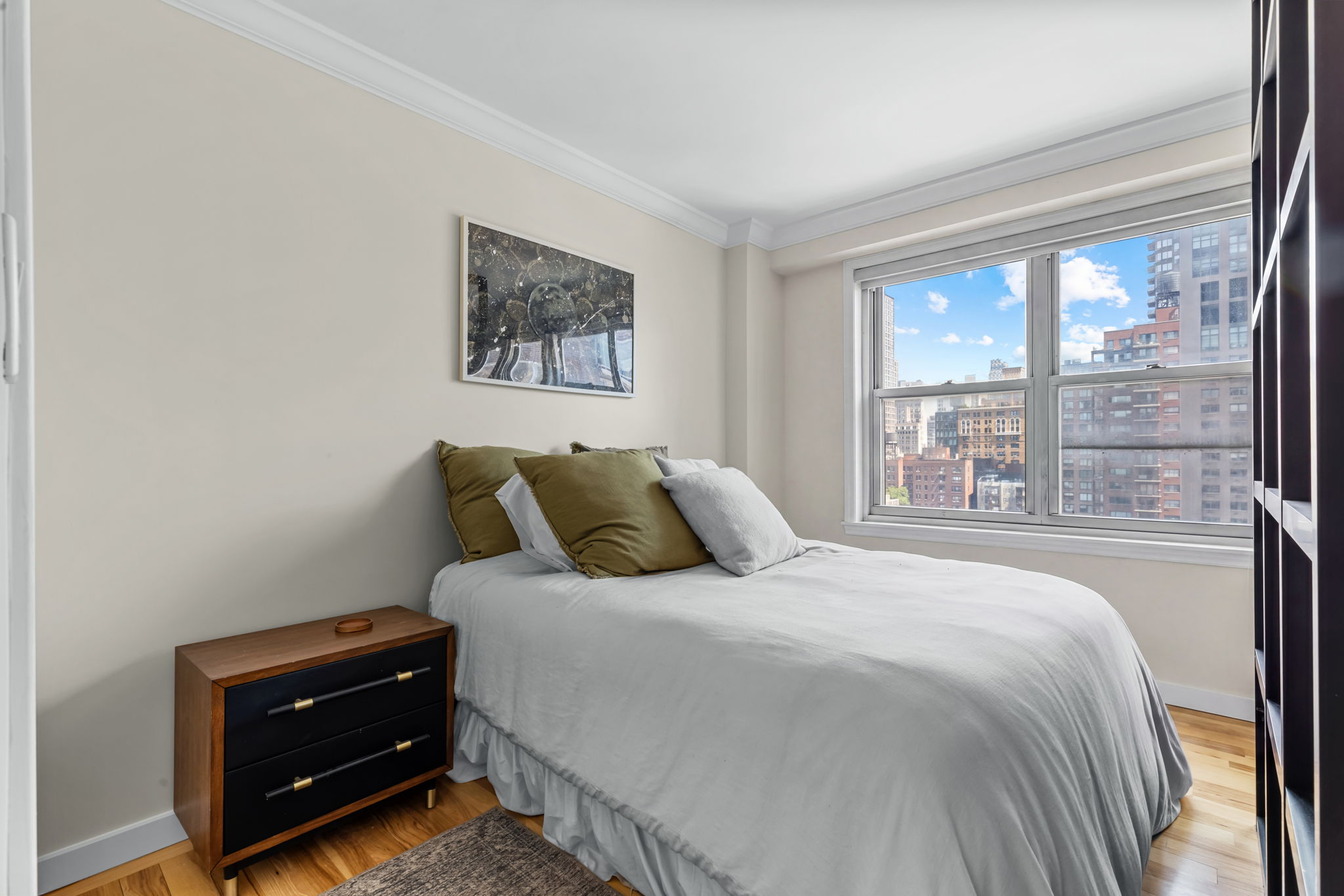 363 East 76th Street, Unit 14K Manhattan, NY 10021 - Photo 7 of 14