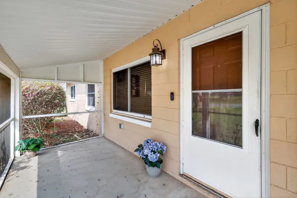 $244,850 | 405 Tropic Circle, Fruitland Park, FL 34731