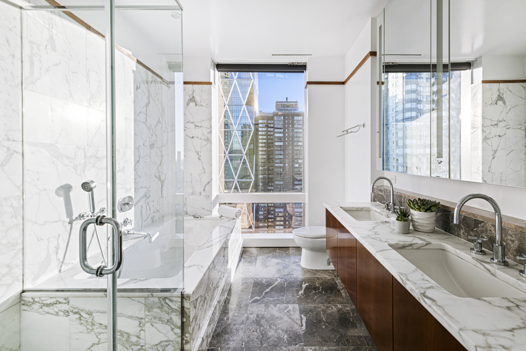25 Columbus Circle, Unit 52D Manhattan, NY 10019 - Photo 11 of 14