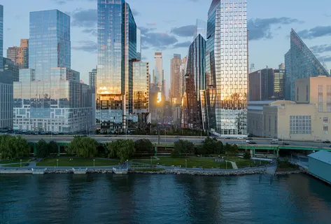 $4,450,000 | 10 Riverside Boulevard, Unit 28C | Upper West Side