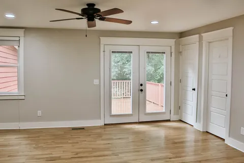 $470,000 | 1660 Leatherwood Road, White Bluff, TN 37187