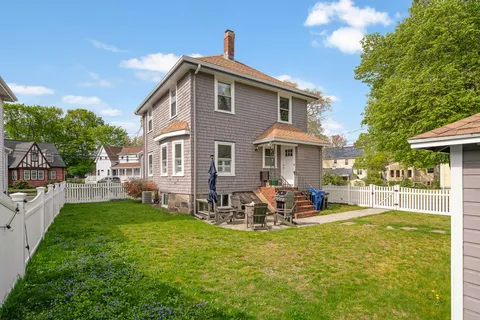$999,000 | 119 Warren Avenue, Milton, MA 02186