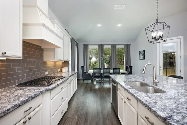 $699,000 | 117 Wildrose Hill Drive, Boerne, TX 78006