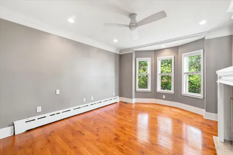 $665,000 | 760 South 6th Street, Philadelphia, PA 19147