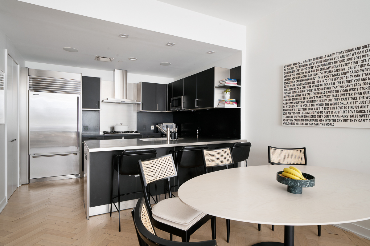 330 Spring Street, Unit 7C Manhattan, NY 10013 - Photo 5 of 10