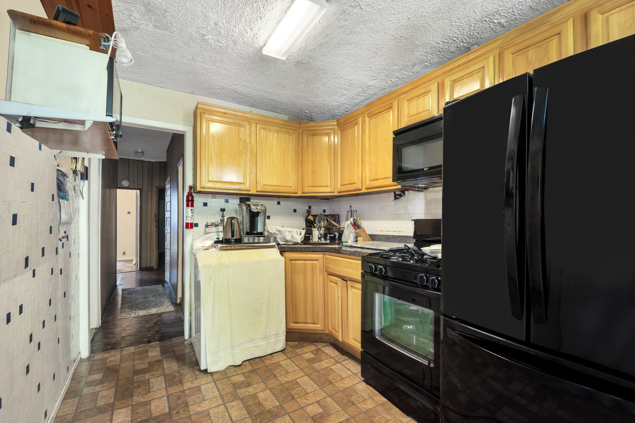 407 Lincoln Road Brooklyn, NY 11225 - Photo 6 of 10