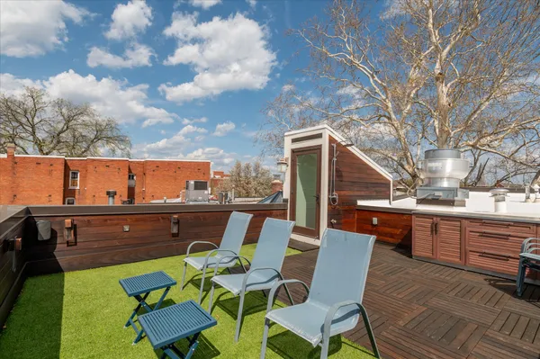 $3,125,000 | 761 10th Street Southeast, Washington, DC 20003