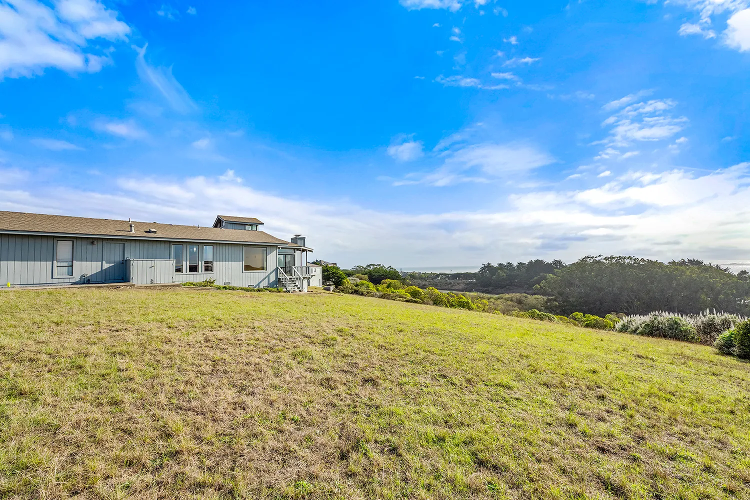 $2,000,000 | 190 Starboard Court, Bodega Bay, CA 94923