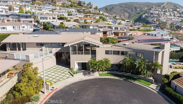 $12,000,000 | 810 Emerald Bay, Laguna Beach, CA 92651