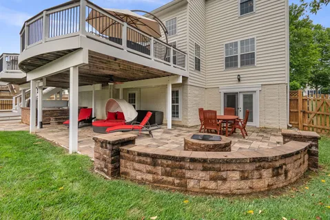 $1,200,000 | 14309 Autumn Crest Road, Boyds, MD 20841