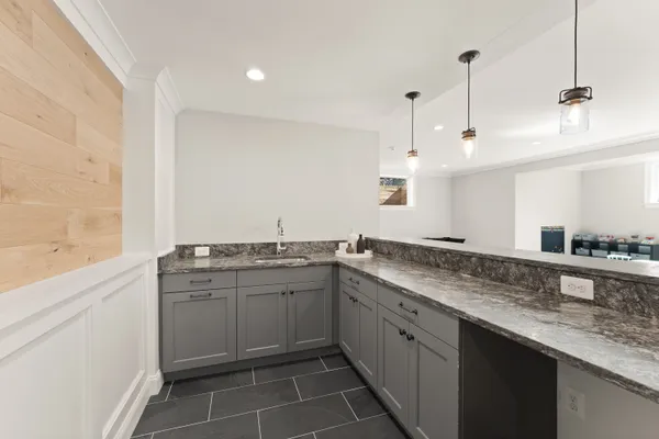 $2,550,000 | 8621 McHenry Street, Vienna, VA 22180