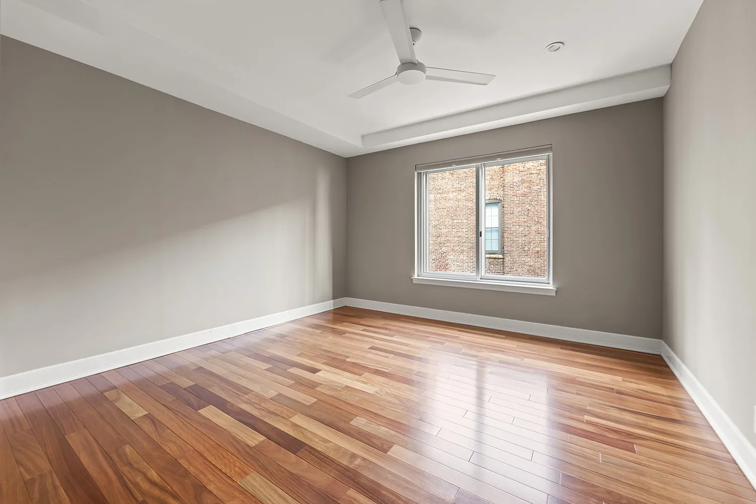 $999,000 | 133 Water Street, Unit 8E | DUMBO