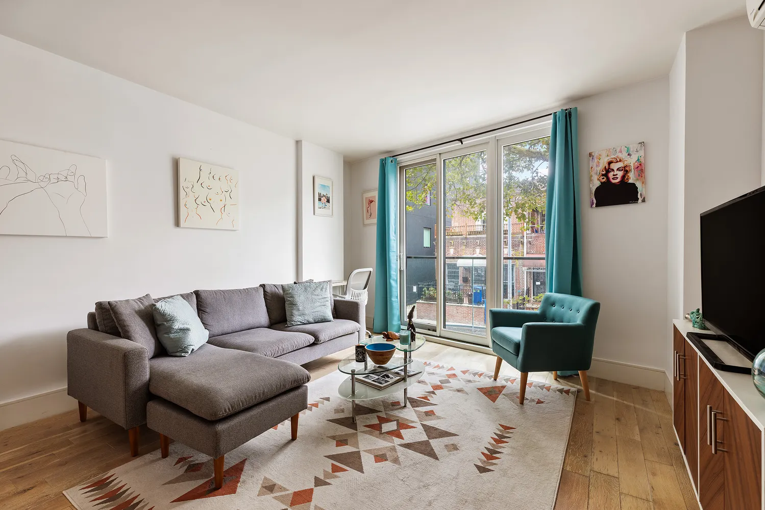 $615,000 | 15 East 19th Street, Unit 1B | Prospect Park South