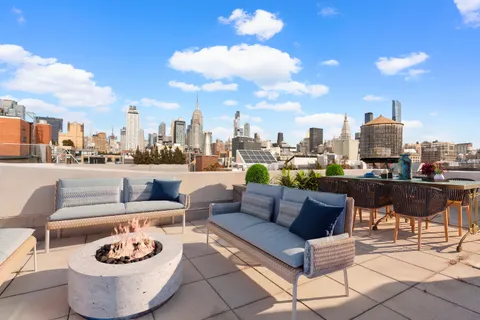 $4,500,000 | 151 West 17th Street, Unit PHC | Chelsea