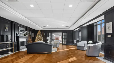 $1,085,000 | 112-01 Queens Boulevard, Unit 17H | Forest Hills