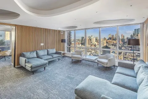 $1,400,000 | 350 West 42nd Street, Unit 20L | Hell's Kitchen