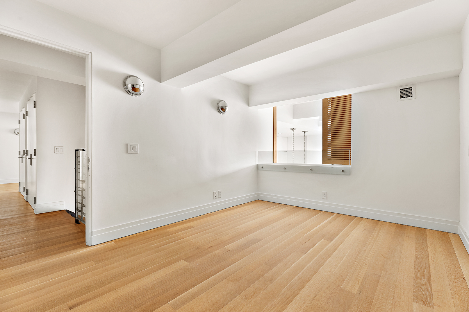 421 Hudson Street, Unit 623 Manhattan, NY 10014 - Photo 9 of 19