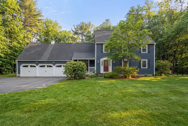 $1,395,000 | 28 Sunnyrock Drive, Walpole, MA 02081