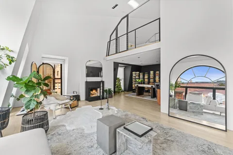 $2,399,999 | 201 Newbury Street, Unit Undisclosed, Boston, MA 02116