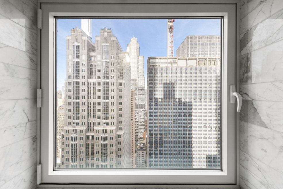 135 West 52nd Street, Unit 40A Manhattan, NY 10019 - Photo 18 of 32