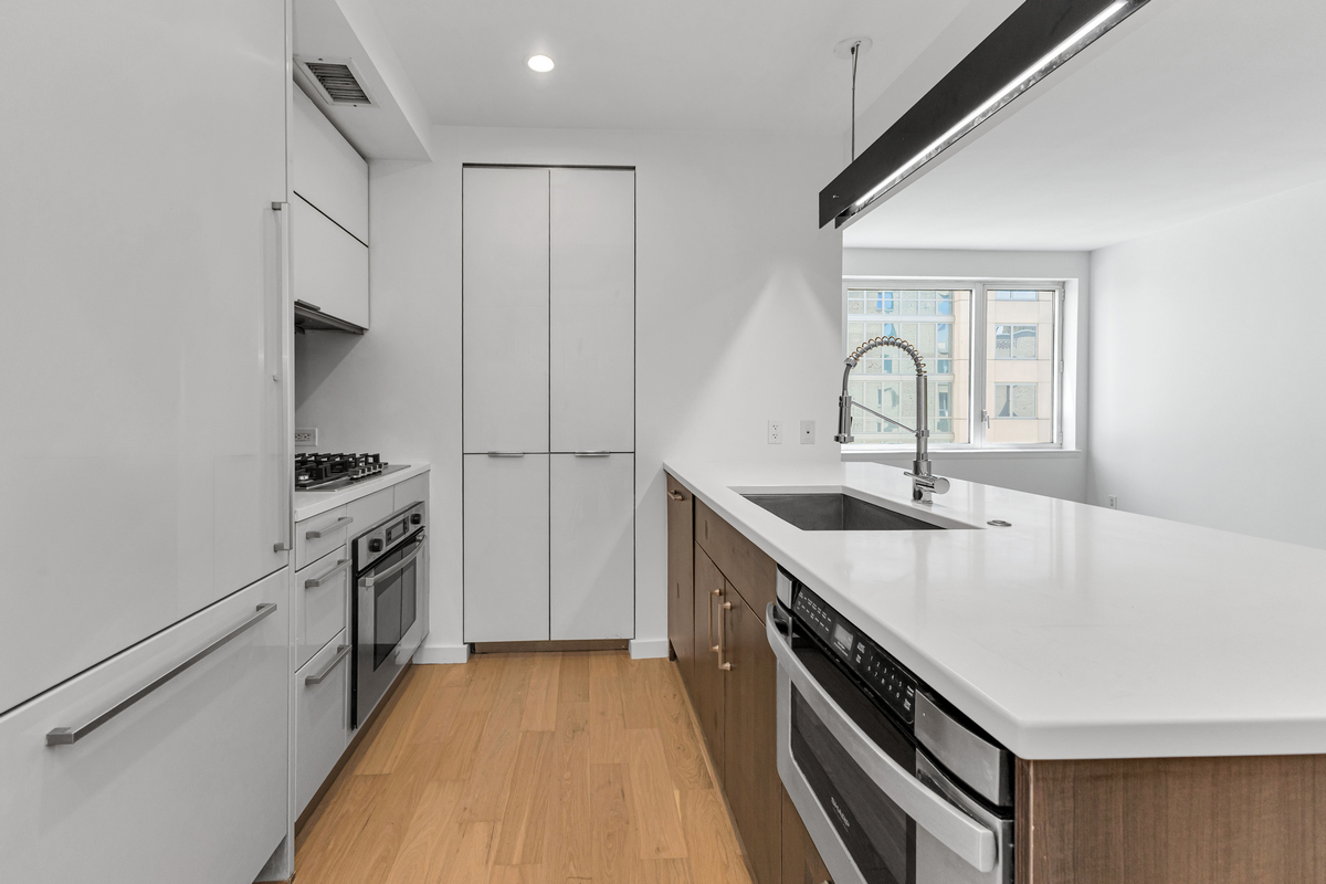 34 North 7th Street, Unit 5D Brooklyn, NY 11249 - Photo 4 of 14