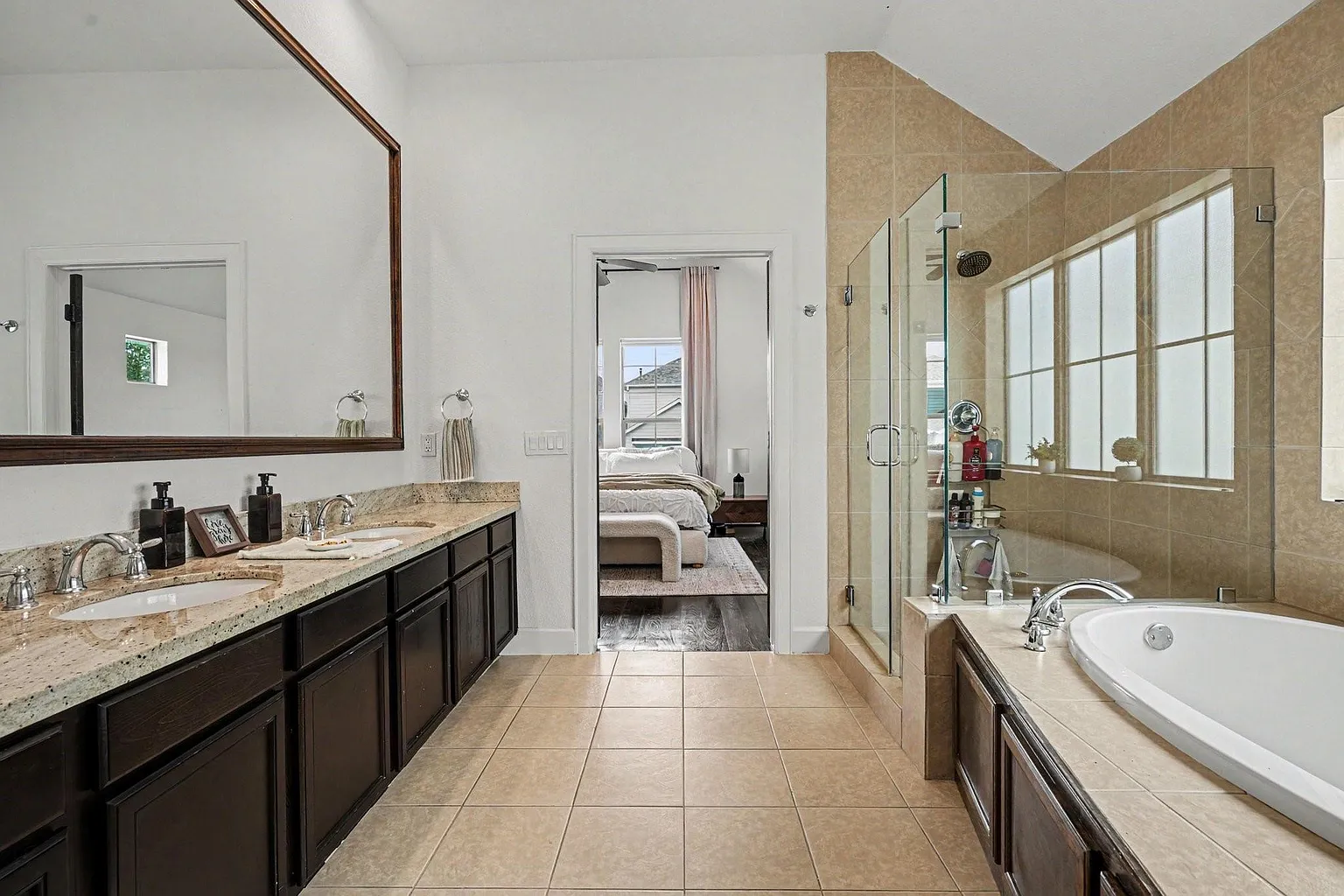 906 Patterson Street Houston, TX 77007 - Photo 27 of 33