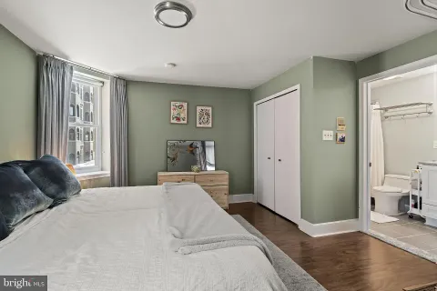 $512,000 | 1903 Spruce Street, Unit 2C, Philadelphia, PA 19103