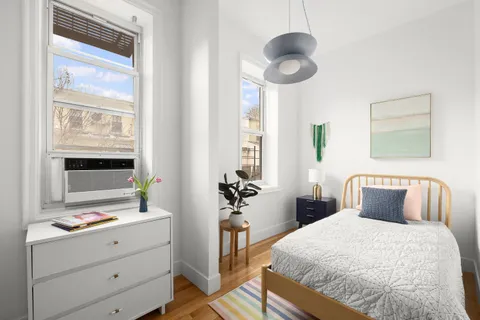 $850,000 | 135 Prospect Park Southwest, Unit A6 | Windsor Terrace