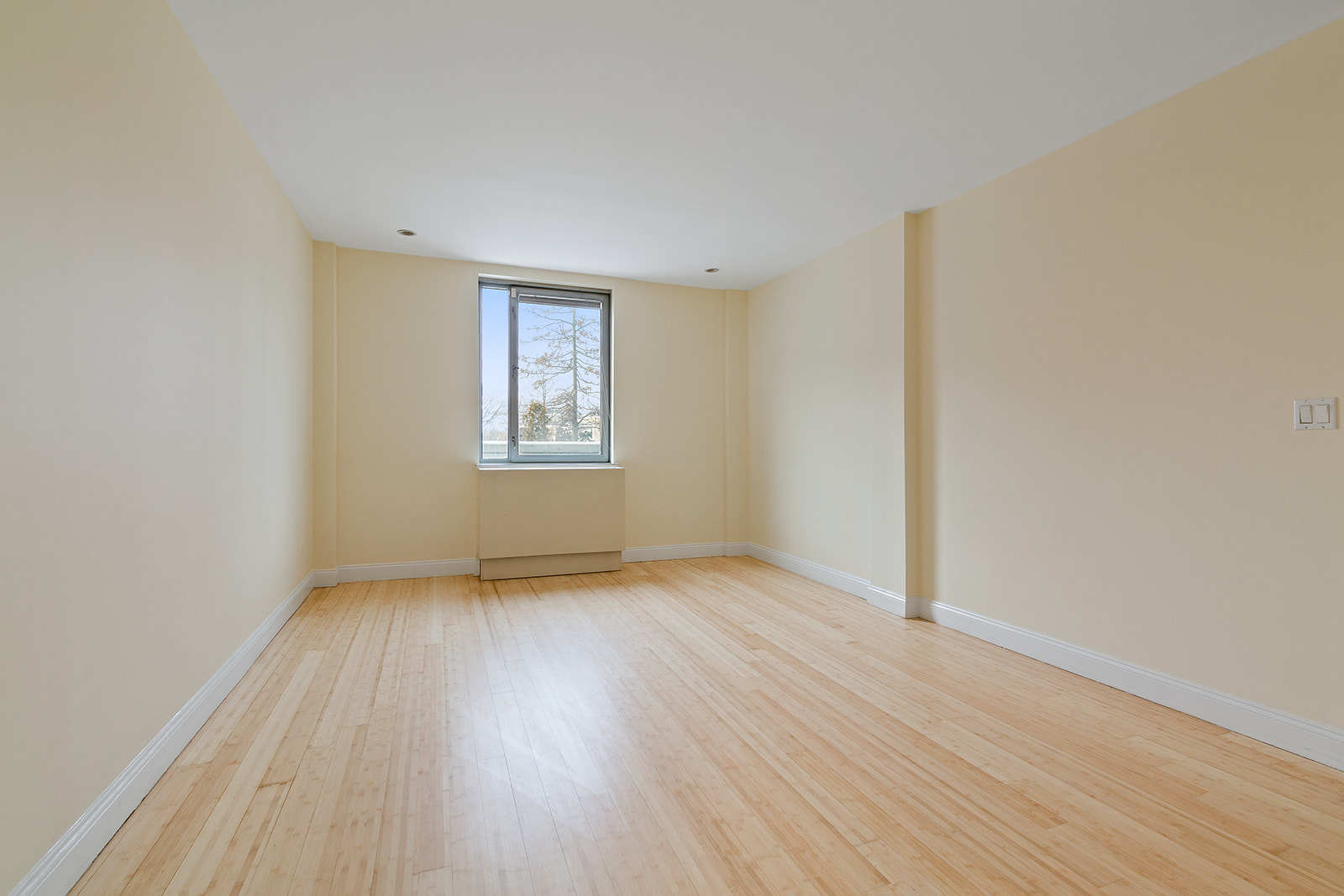 35 McDonald Avenue, Unit 1A Brooklyn, NY 11218 - Photo 2 of 5
