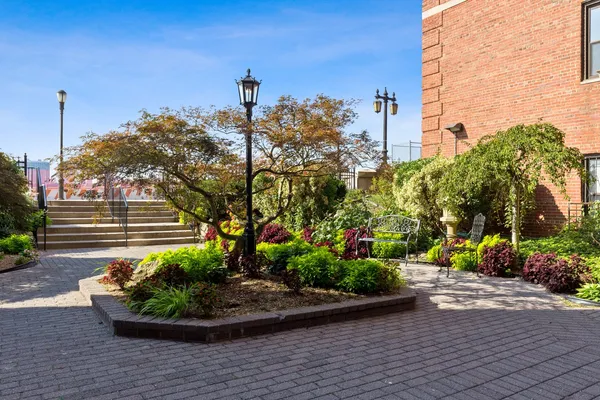 $3,295 | 159-00 Riverside Drive West, Unit 2C50 | Washington Heights