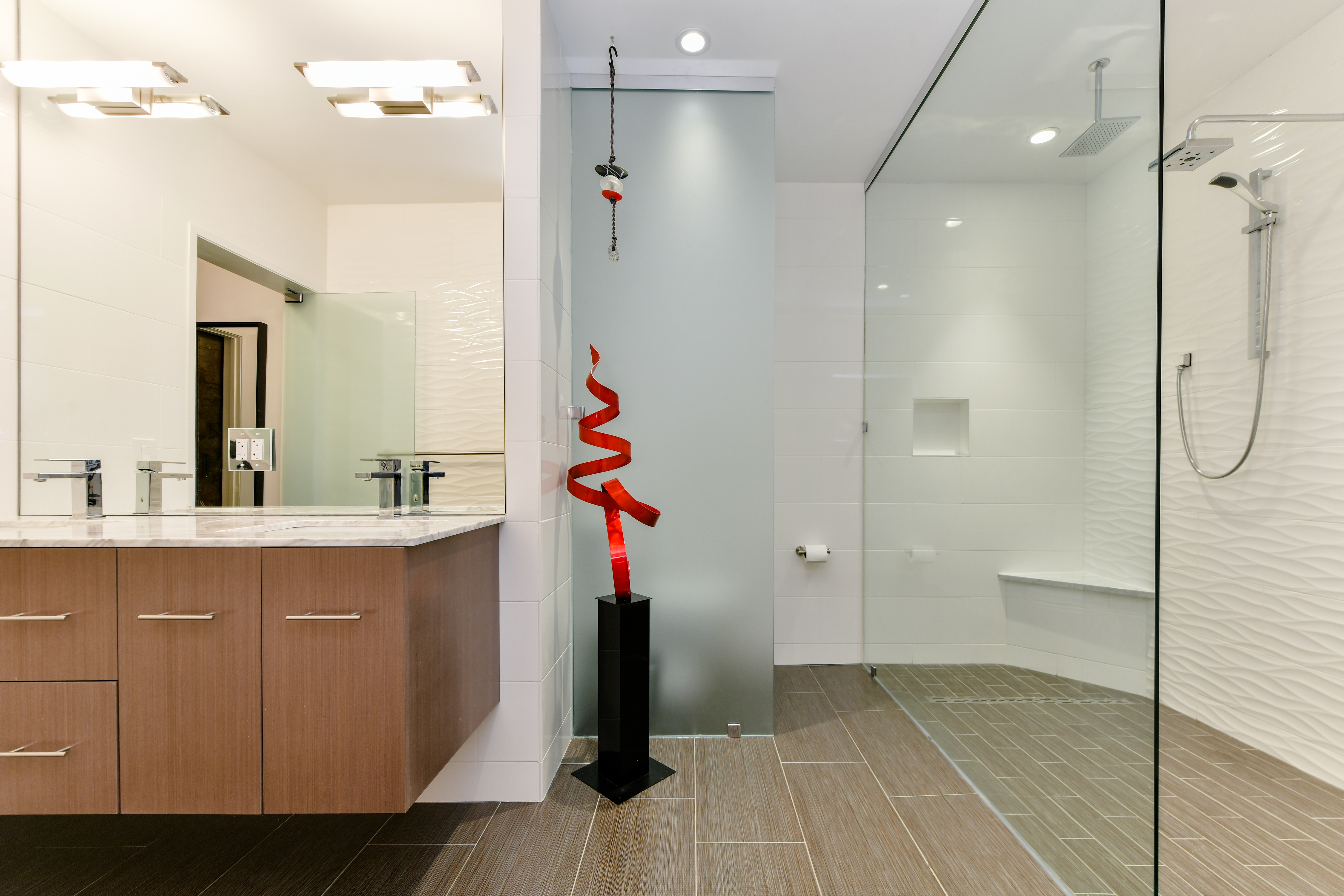 35 Channel Center Street, Unit 206 Boston, MA 02210 - Photo 6 of 8