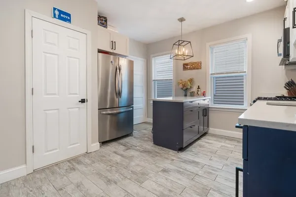 Contact Agent | 24 Buttonwood Street, Boston, MA 02125