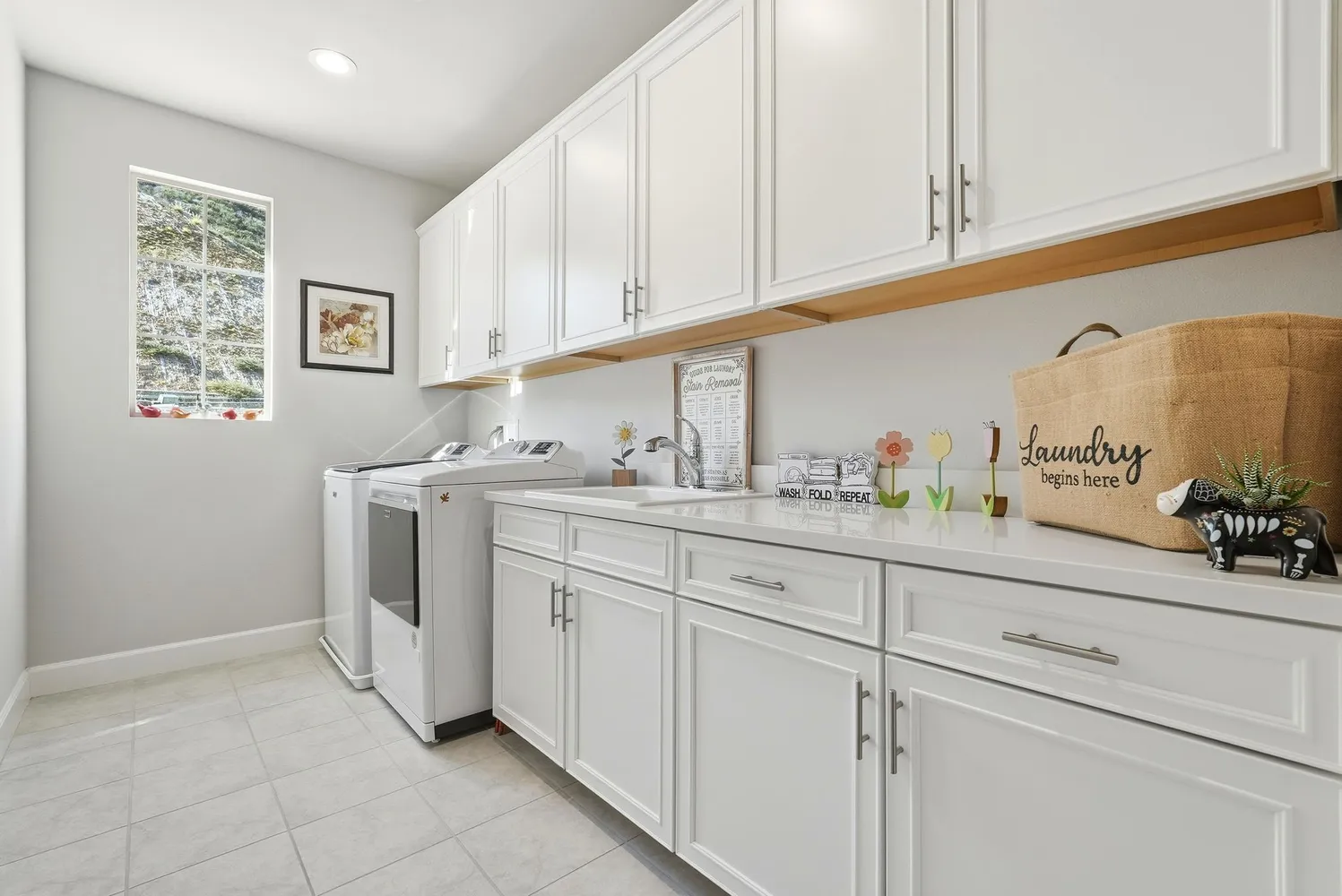 $1,779,000 | 8273 Clear Sky Way, West Hills, CA 91304