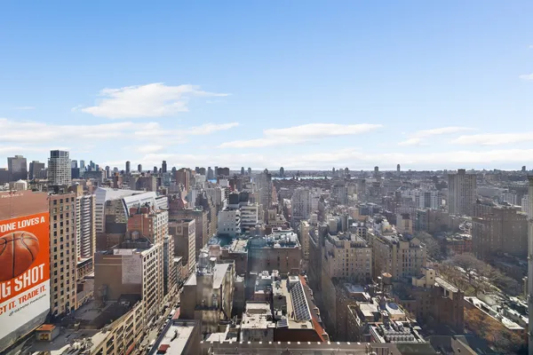$4,250,000 | 45 East 22nd Street, Unit 32B | Flatiron