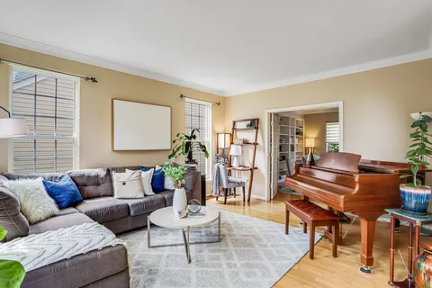 $1,100,000 | 18306 Aspen Dale Court, Boyds, MD 20841