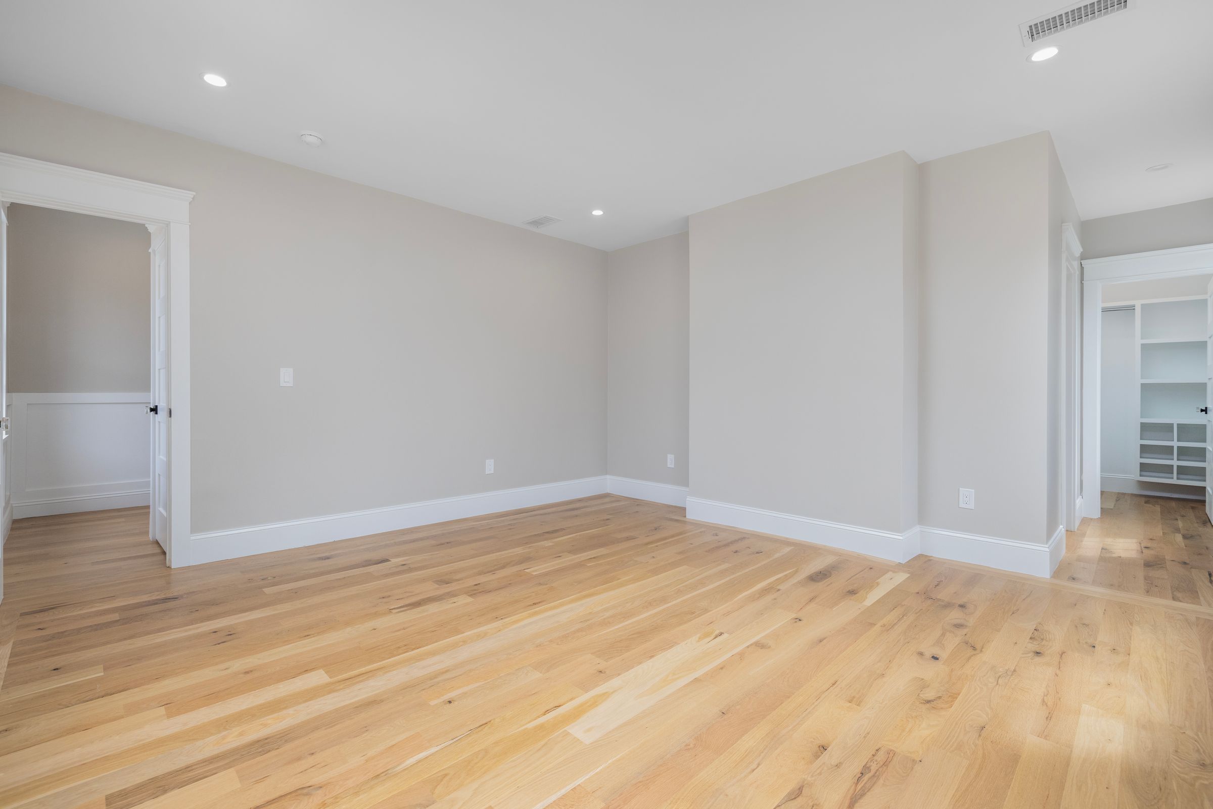 216 Spring Street Newport, RI 02840 - Photo 38 of 54 Gallery Image 38