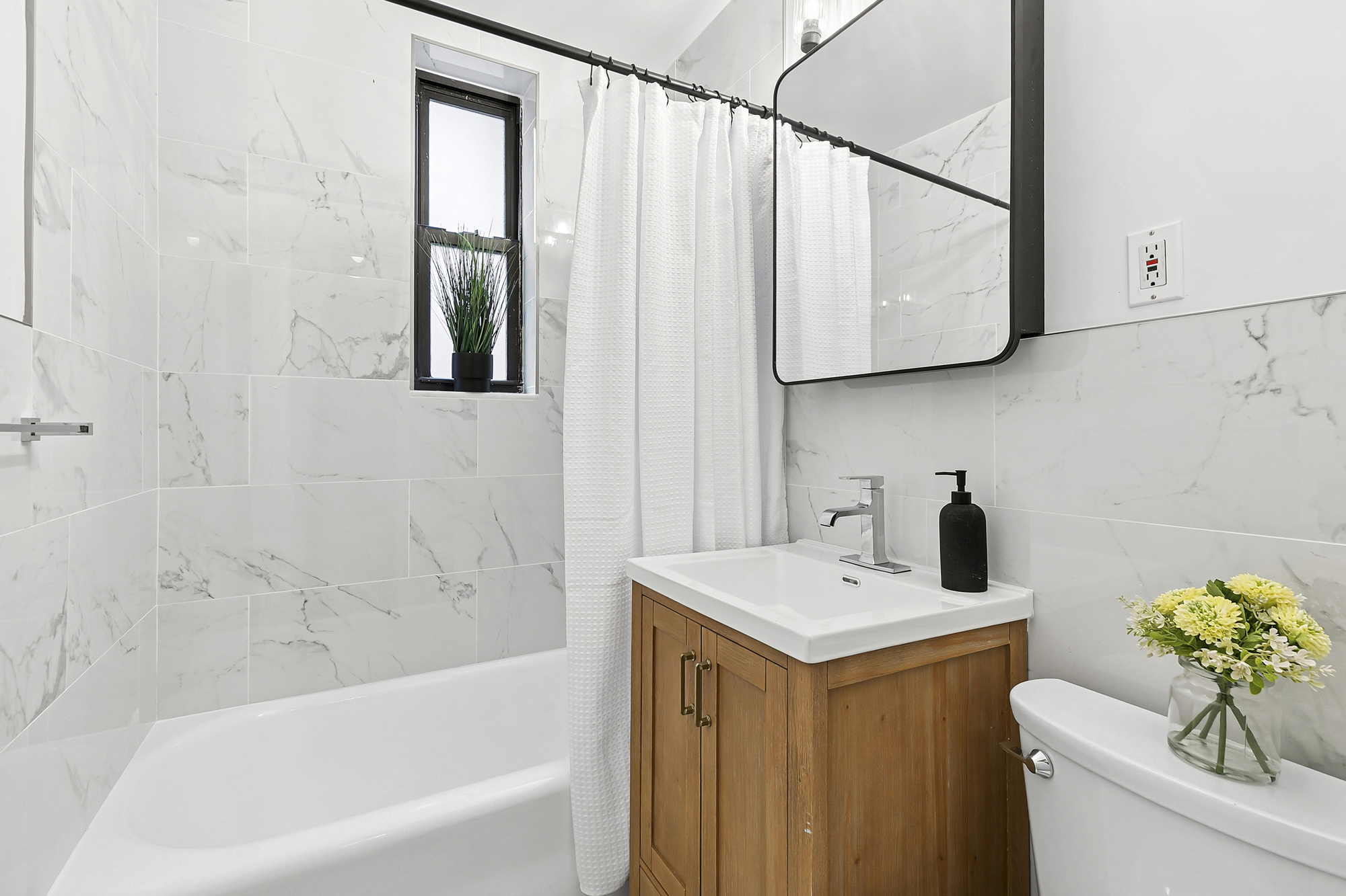 321 West 90th Street, Unit 3E Manhattan, NY 10024 - Photo 6 of 11