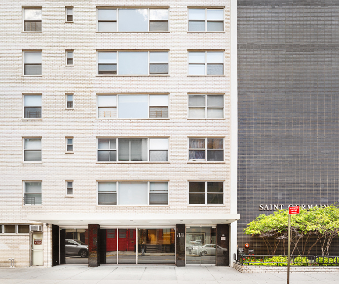 33 Greenwich Avenue, Unit 4E Manhattan, NY 10014 - Photo 8 of 10 a front view of a building