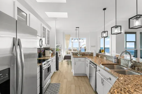 $1,990,000 | 38 Garden Bay Court, Miramar Beach, FL 32550