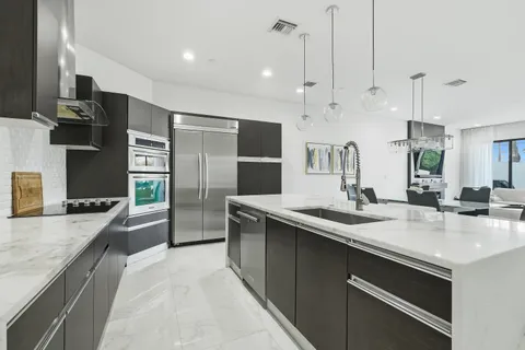 $1,550,000 | 606 Northeast 14th Avenue, Fort Lauderdale, FL 33304