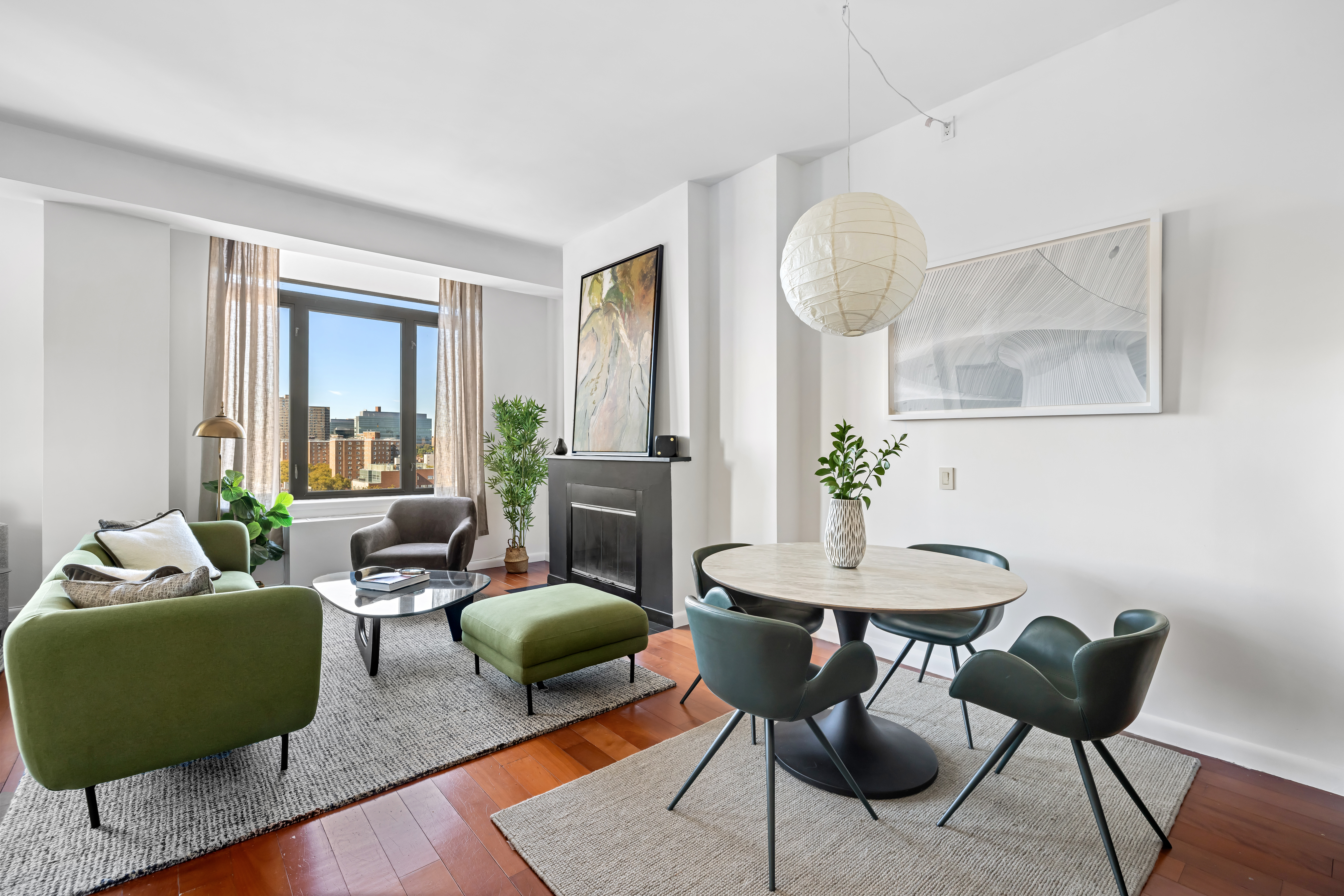 380 Lenox Avenue, Unit PHE Manhattan, NY 10027 - Photo 3 of 15