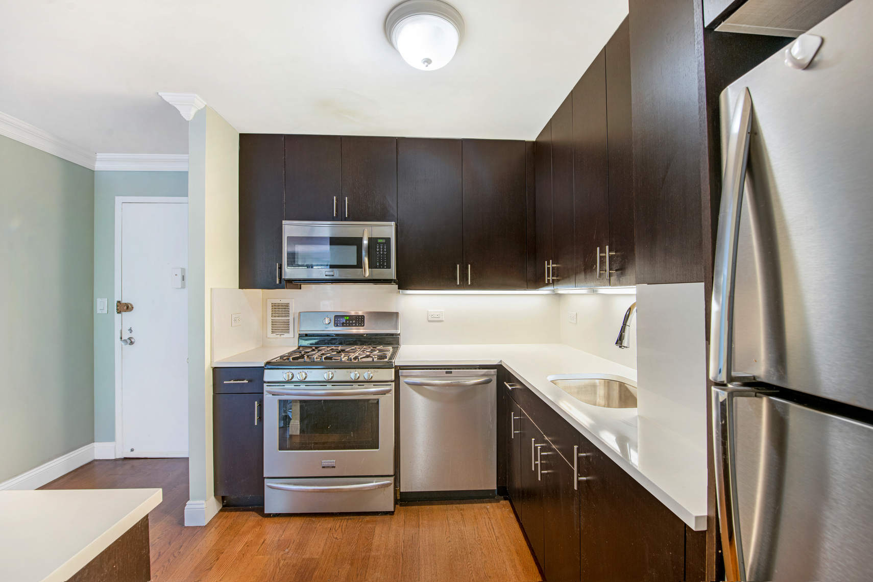 333 East 34th Street, Unit 2E Manhattan, NY 10016 - Photo 4 of 10