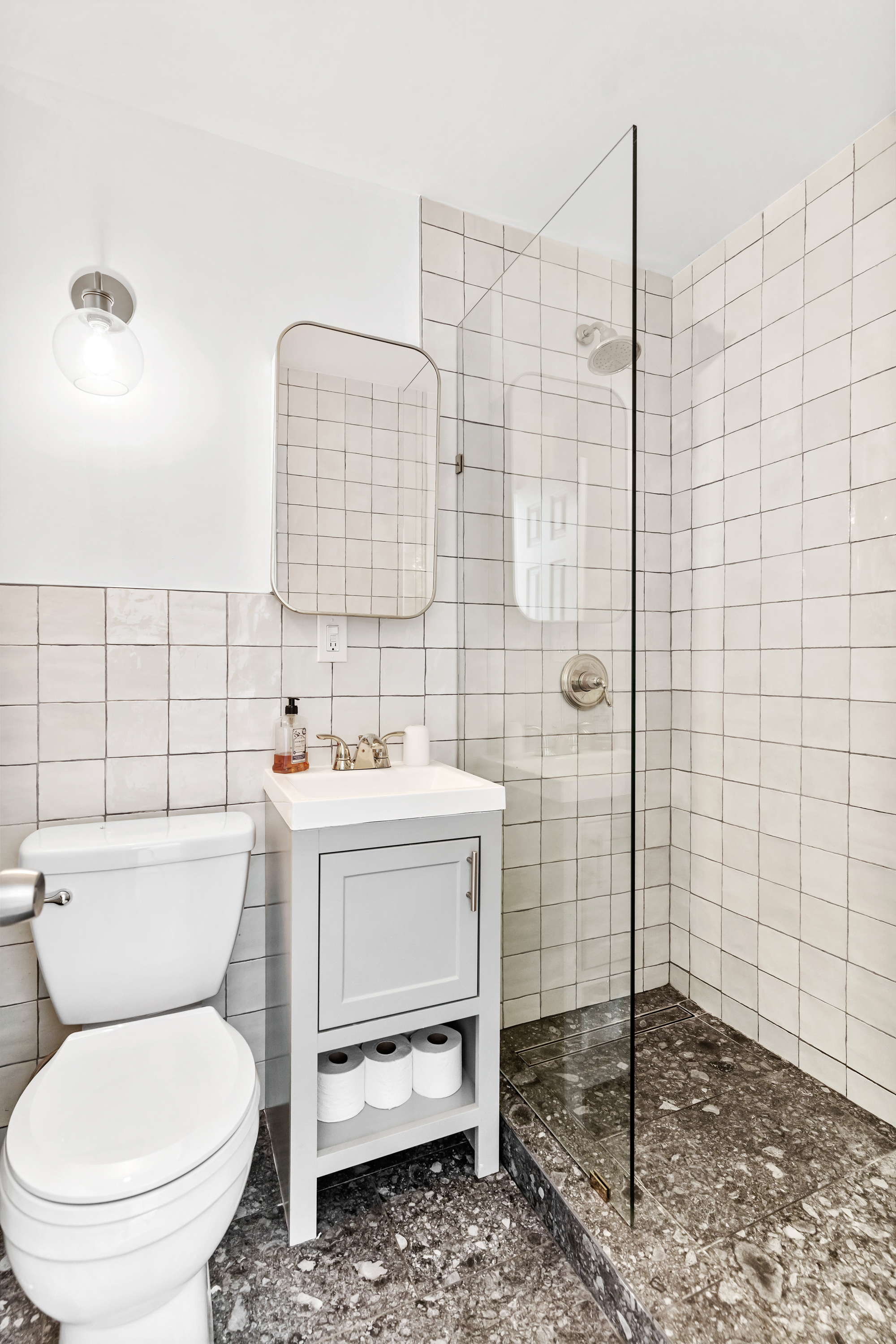 315 Monroe Street Brooklyn, NY 11216 - Photo 9 of 17