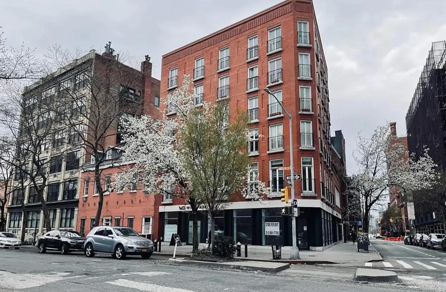 $9,200 | 254 West 10th Street, Unit 4A | West Village