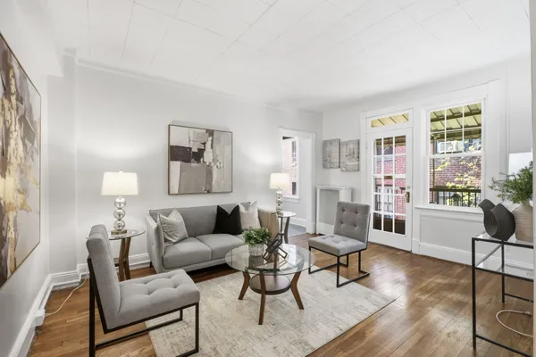 $259,000 | 5112 Connecticut Avenue Northwest, Unit 303, Washington, DC 20008