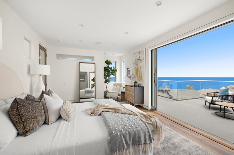 17713 Posetano Road Pacific Palisades, CA 90272 - Photo 10 of 21