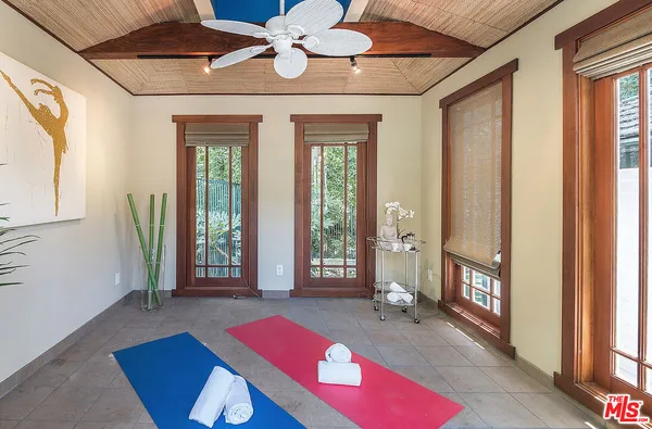$3,995,000 | 4054 Stone Canyon Avenue, Sherman Oaks, CA 91403