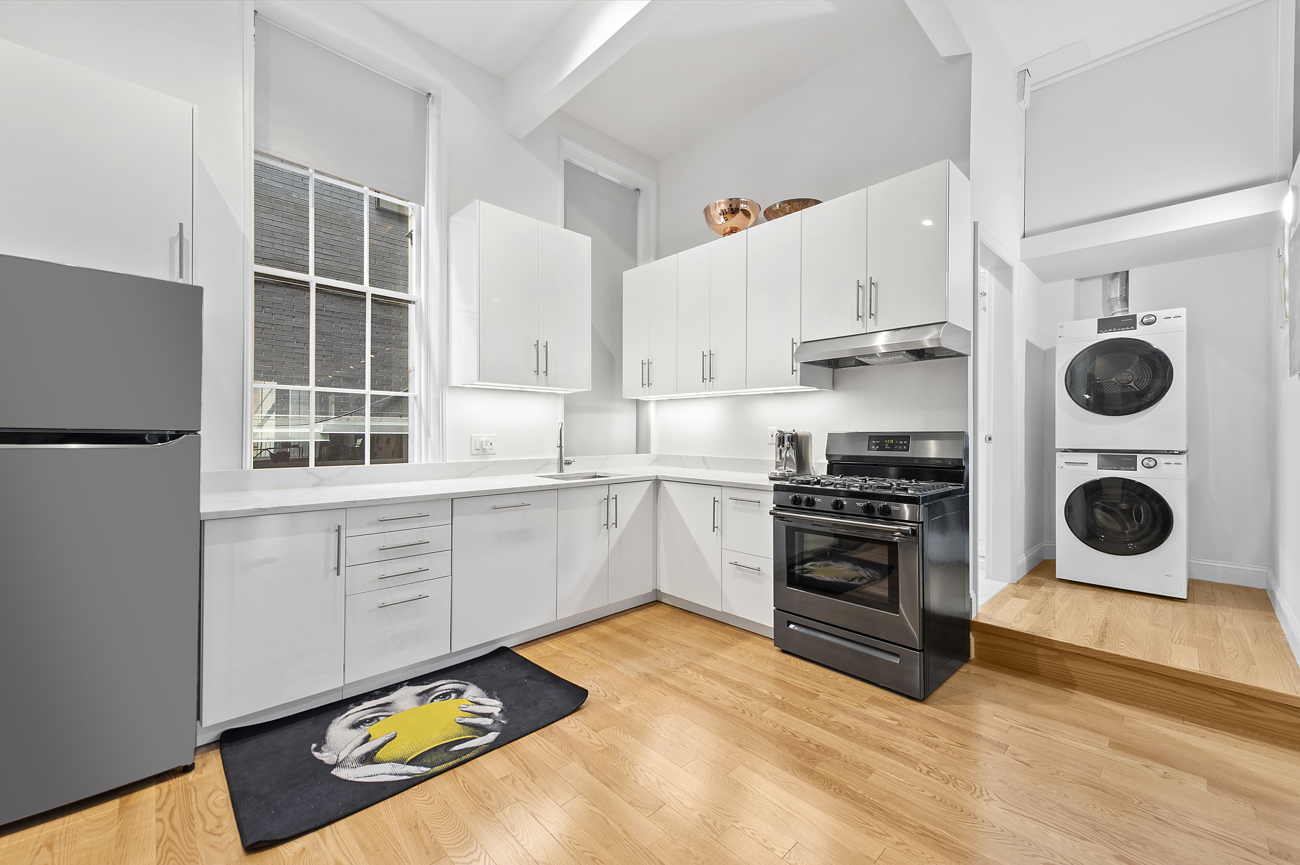 100 Chambers Street, Unit 2 Manhattan, NY 10007 - Photo 3 of 5